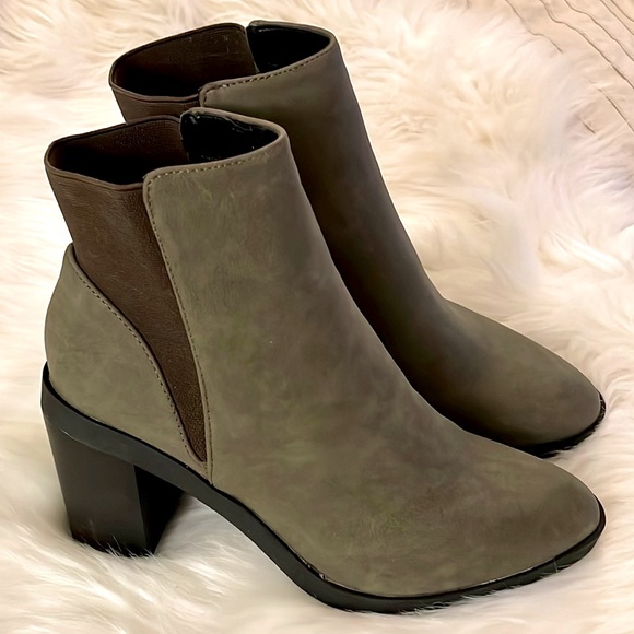Olive Green Heeled Ankle Boots, Vegan Leather, Brand New in Box - Picture 2 of 7